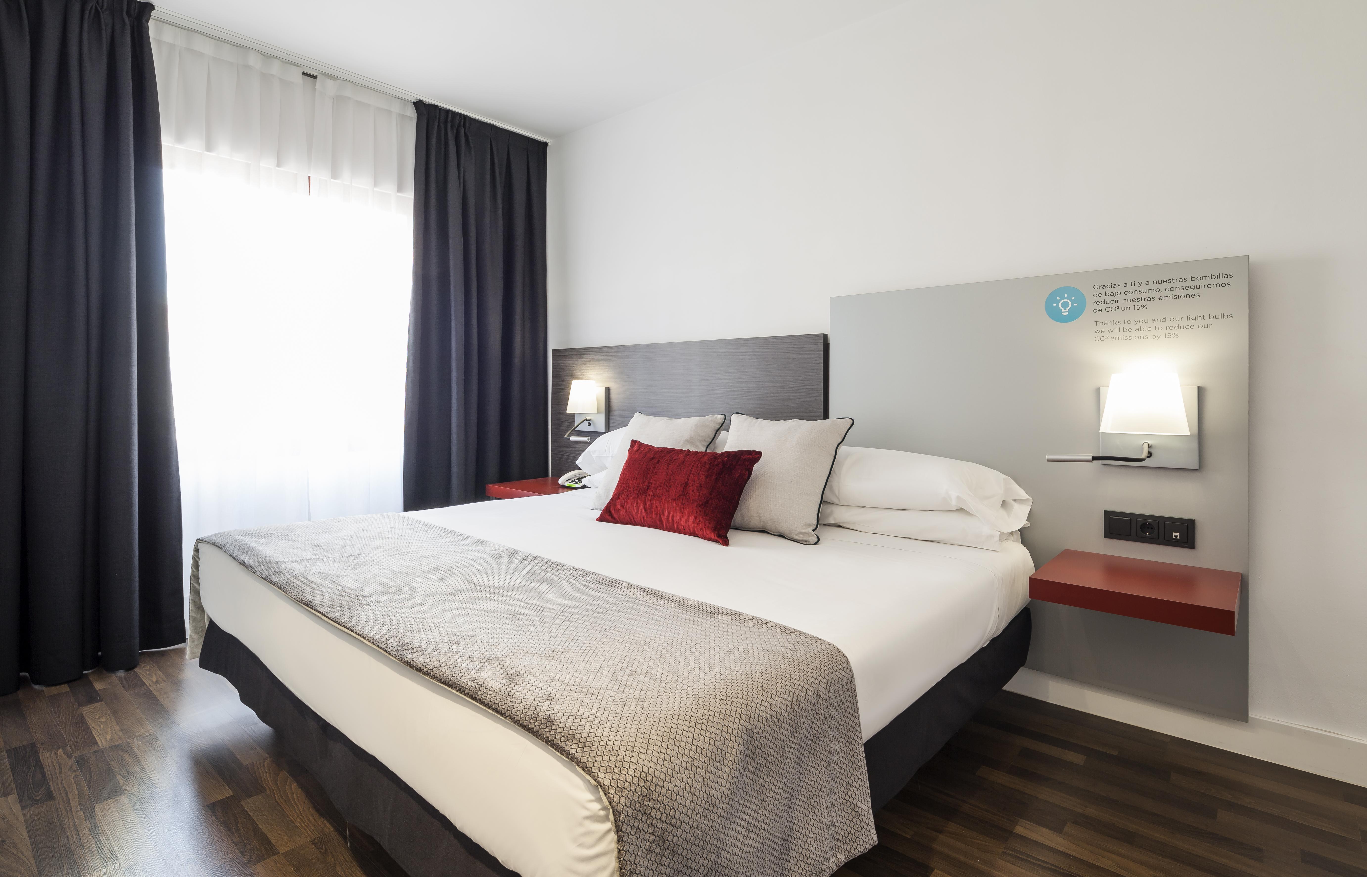 Ilunion Suites Madrid Eksteriør bilde