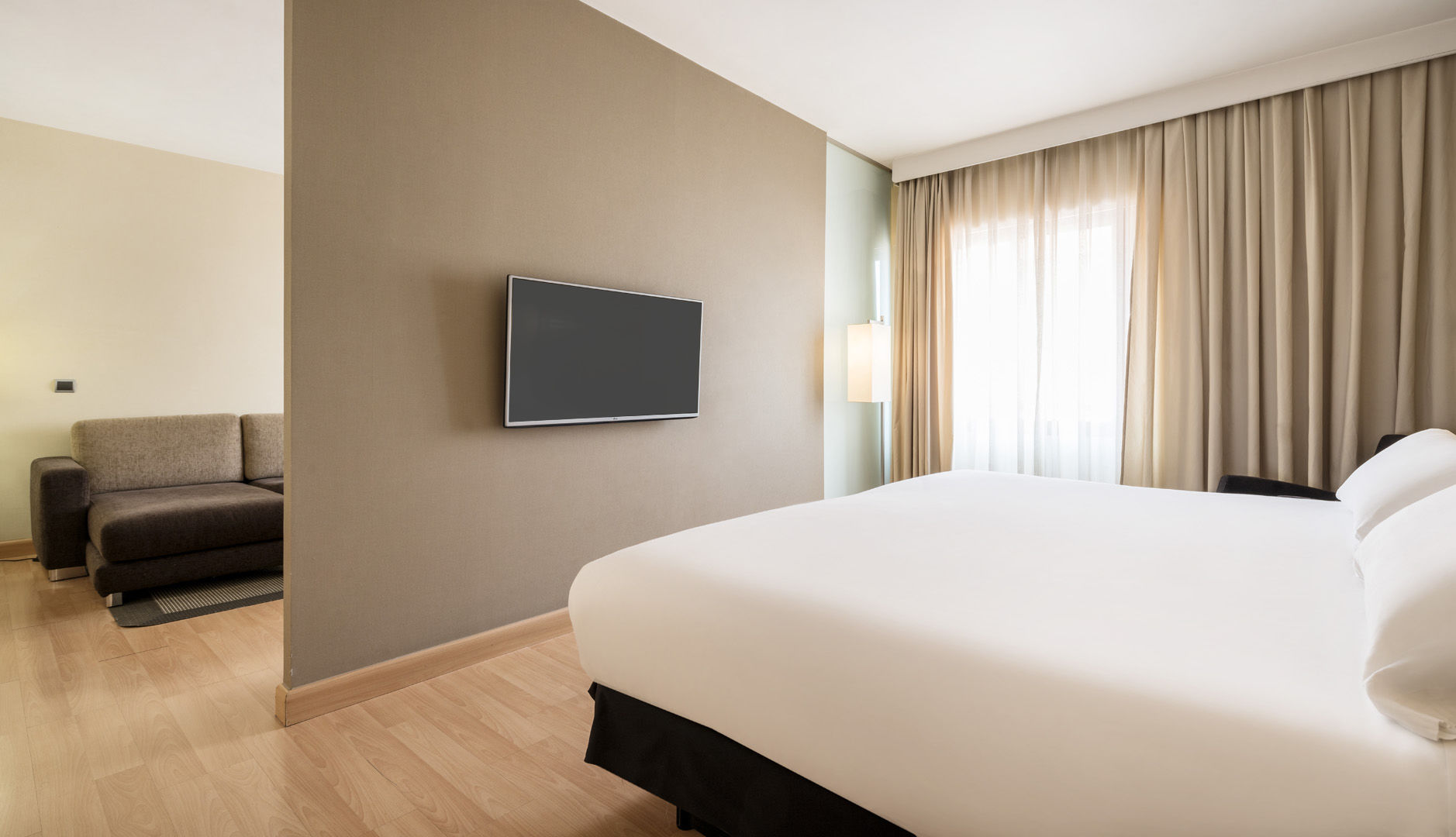 Ilunion Suites Madrid Eksteriør bilde