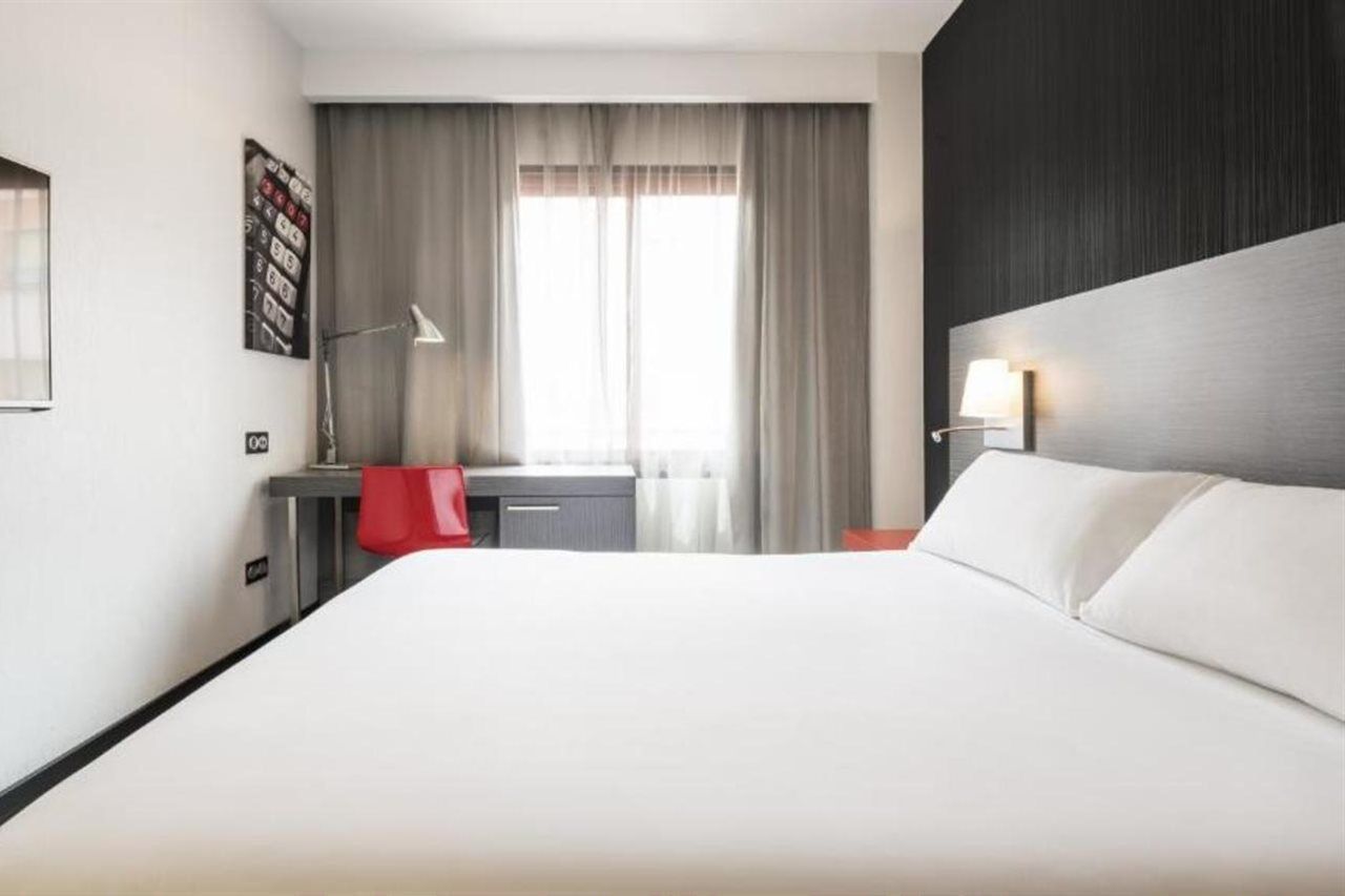 Ilunion Suites Madrid Eksteriør bilde